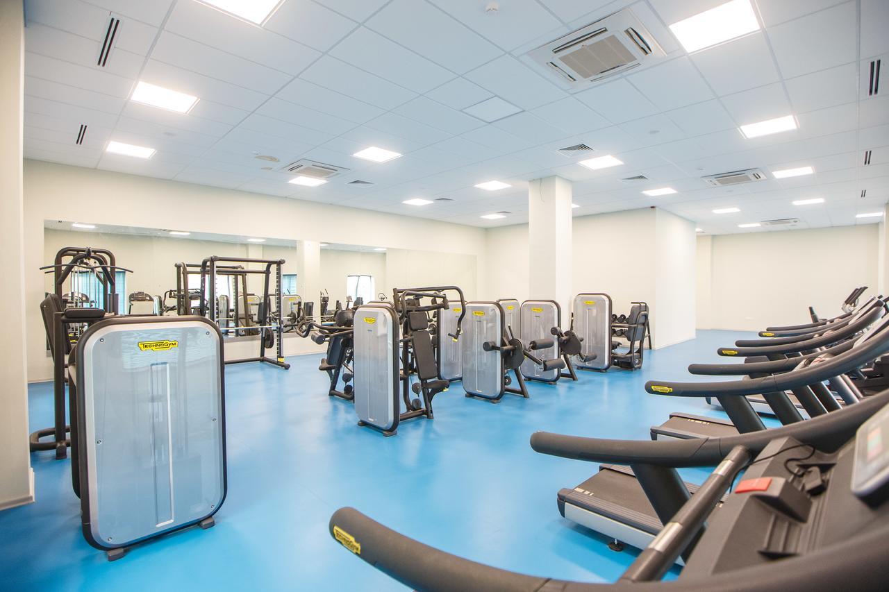 Sultan Palace Hotel Atyraū Esterno foto The gym at the University of Roehampton